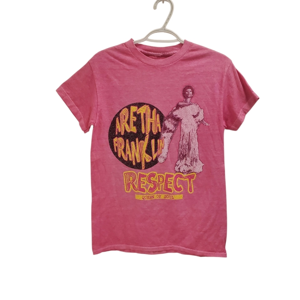 Aretta‎ Franklin Graphics Short Sleeve Tees